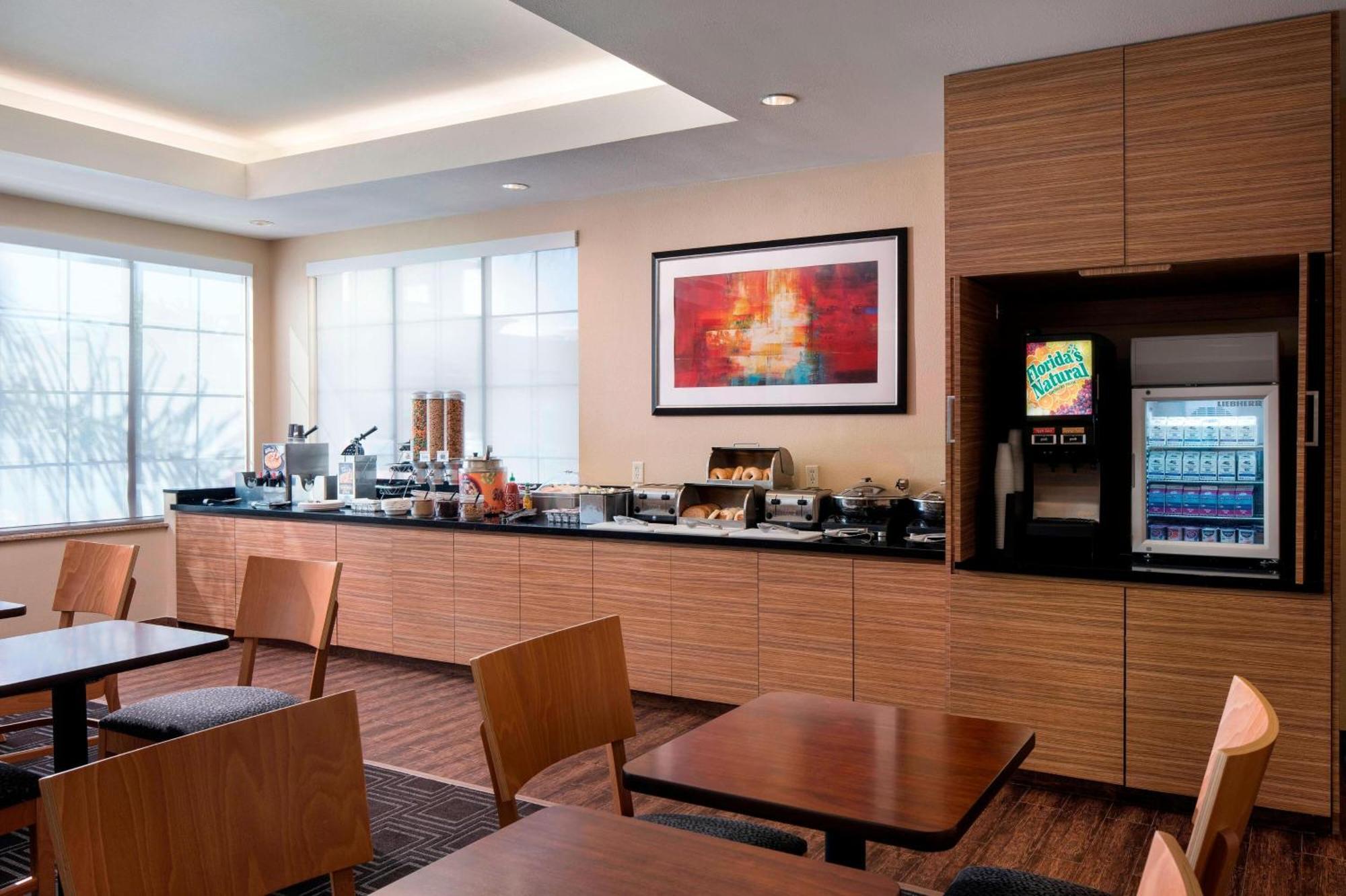 Towneplace Suites By Marriott San Diego Carlsbad / Vista Dış mekan fotoğraf