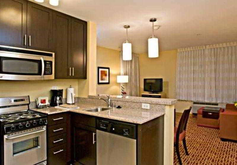 Towneplace Suites By Marriott San Diego Carlsbad / Vista Dış mekan fotoğraf