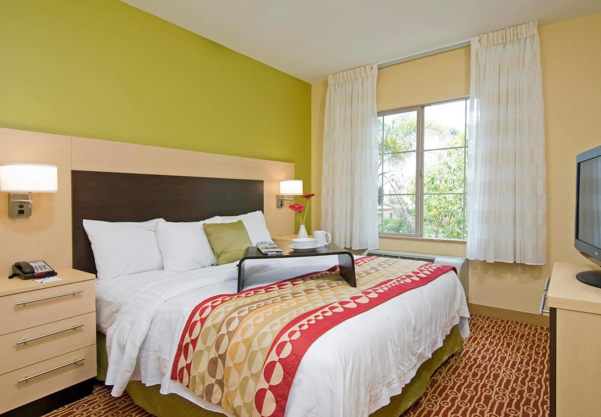 Towneplace Suites By Marriott San Diego Carlsbad / Vista Dış mekan fotoğraf