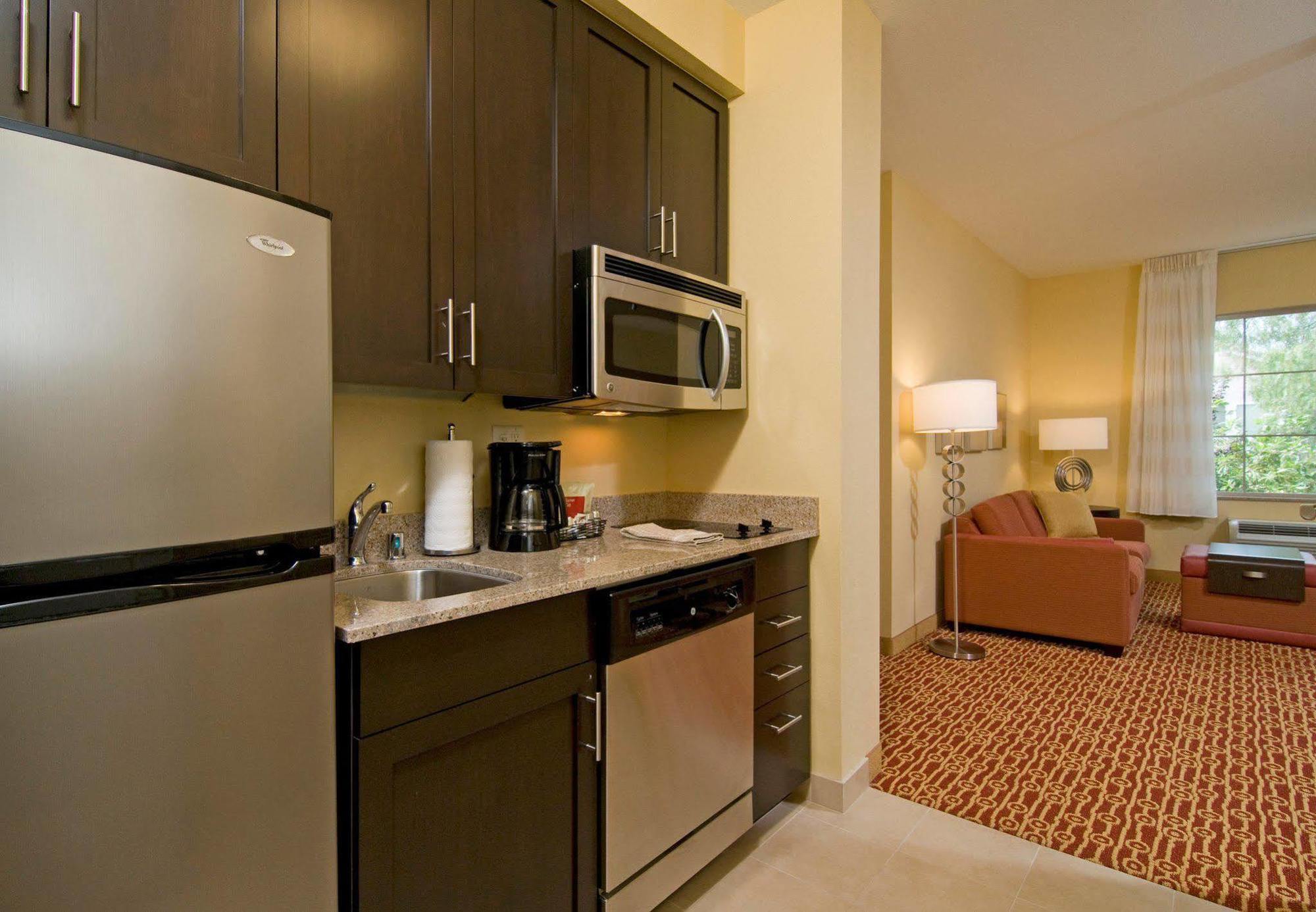 Towneplace Suites By Marriott San Diego Carlsbad / Vista Dış mekan fotoğraf